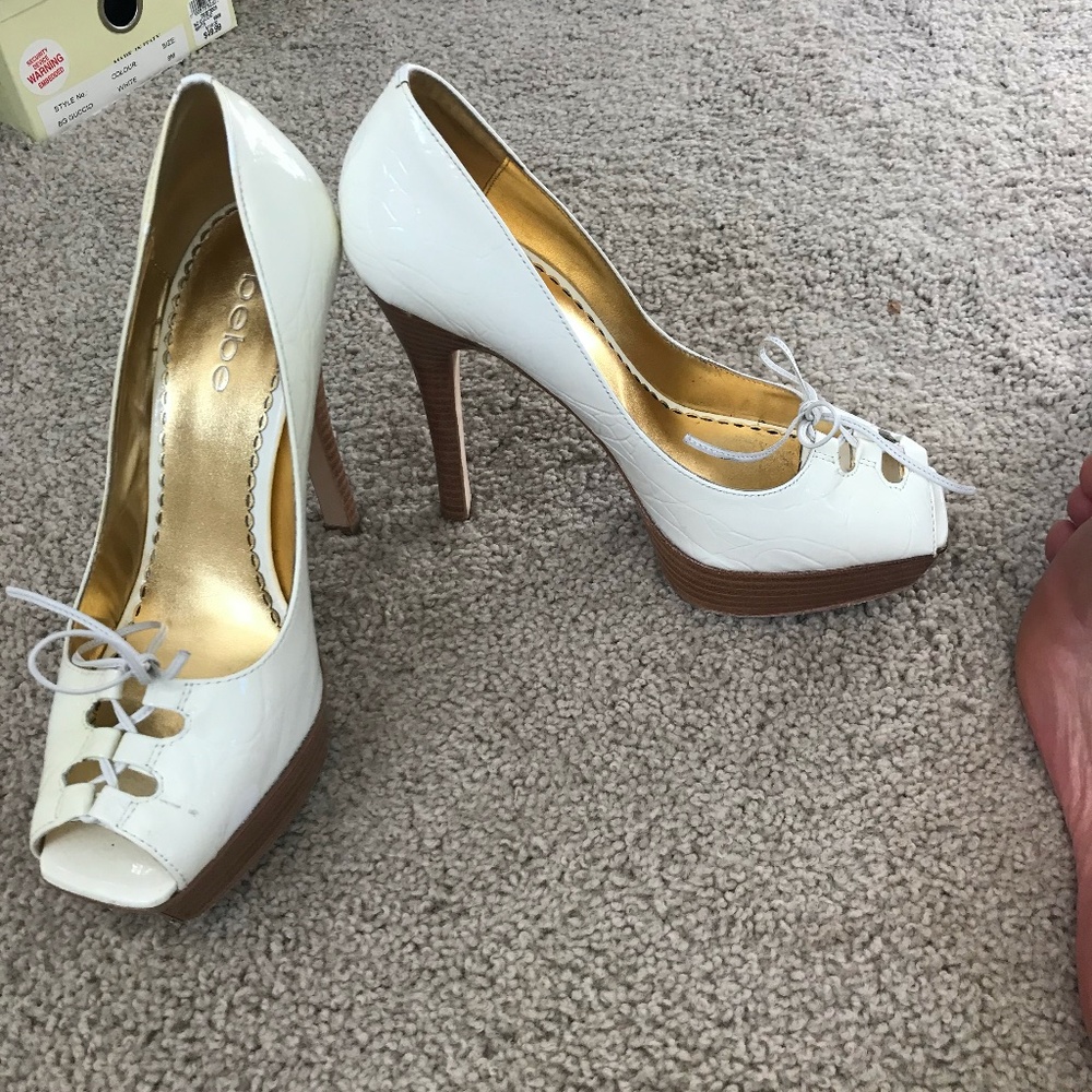 Pumps, shoes, high heels, designer pumps